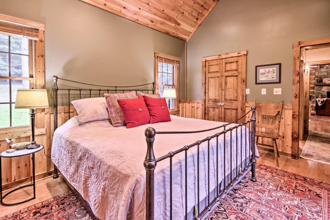 Creekside Berkeley Springs Cabin On 35 Acres! Esterno foto