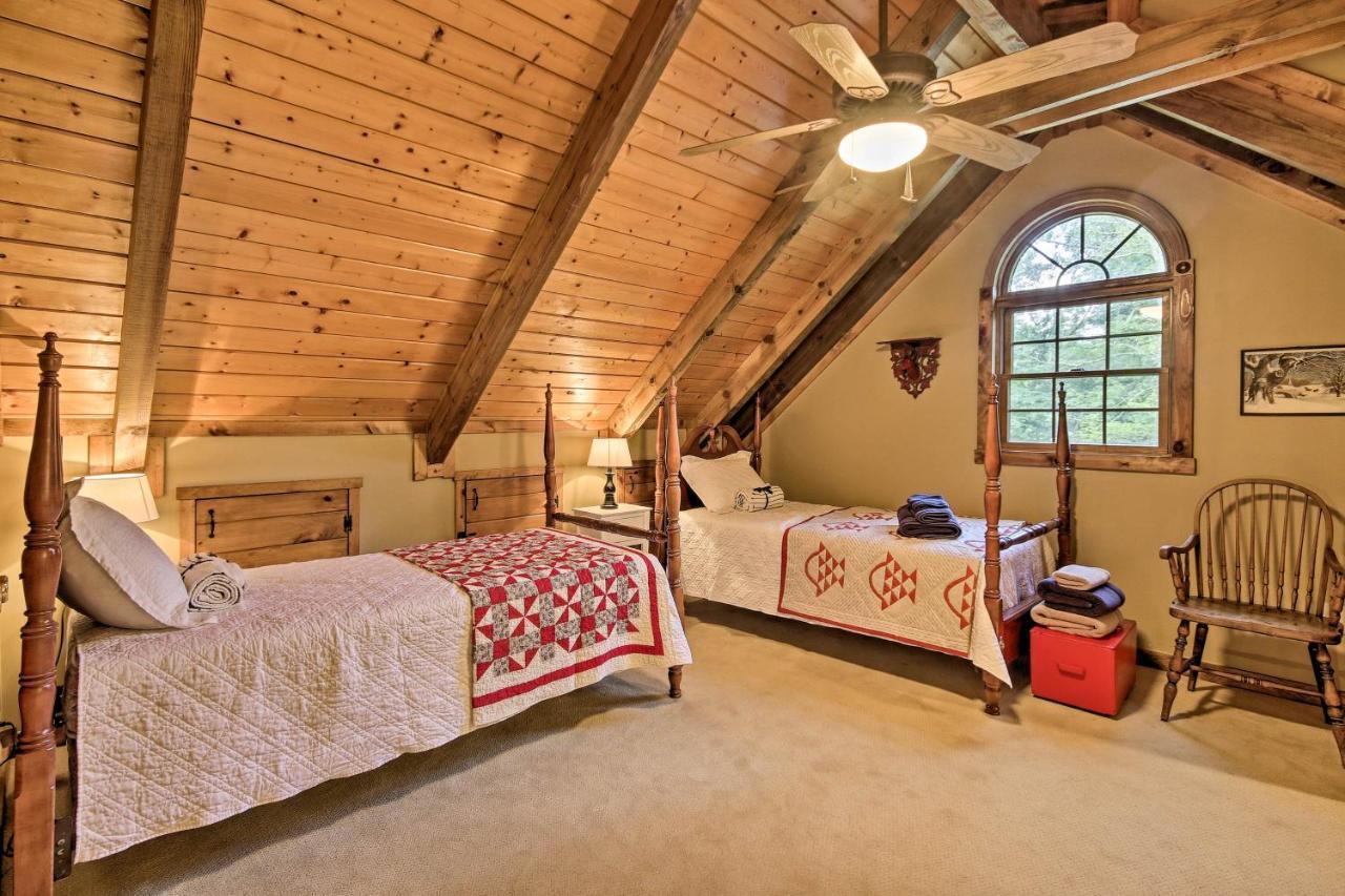 Creekside Berkeley Springs Cabin On 35 Acres! Esterno foto